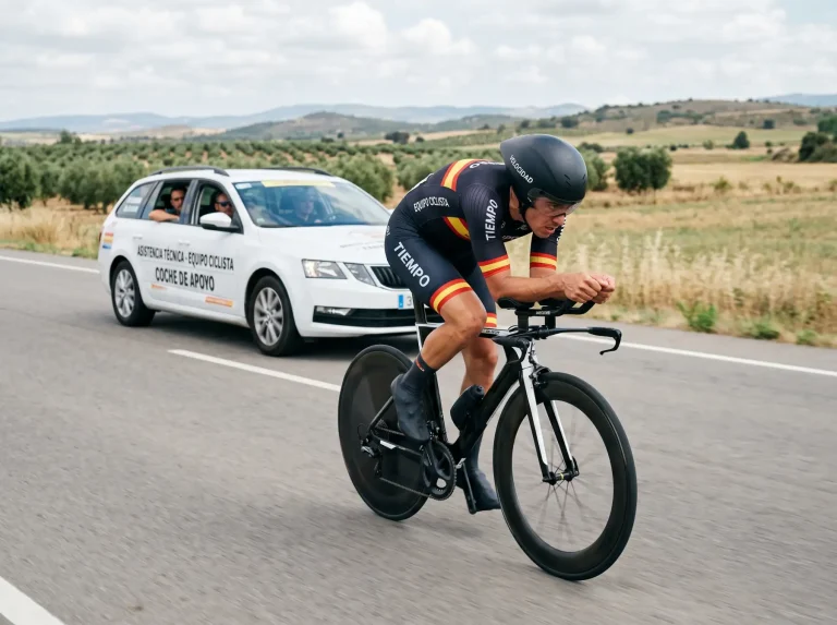 Apuestas en contrarreloj de ciclismo con datos clave y análisis de mercados por tipo de crono
